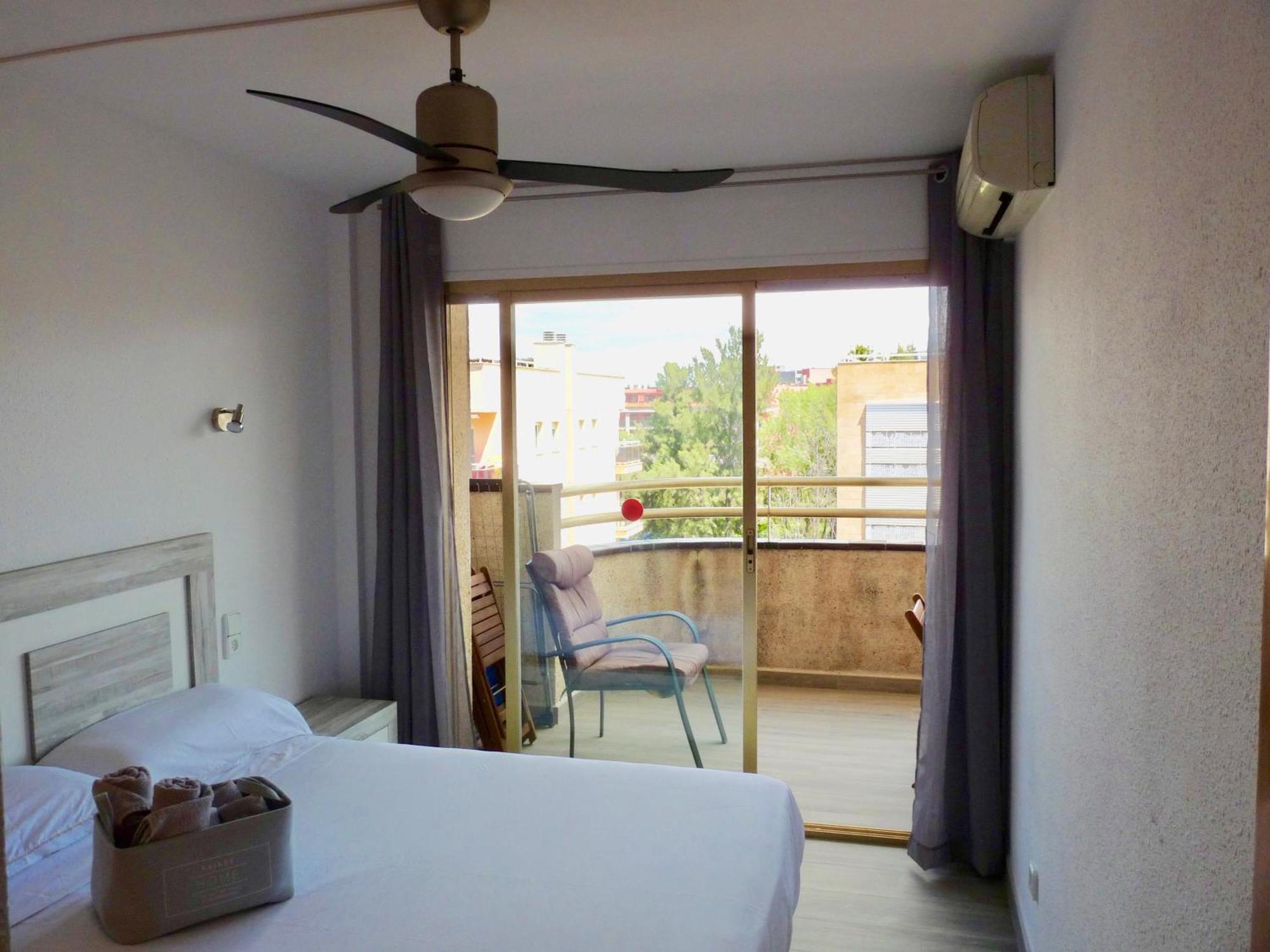 Apartamento Салоу Екстер'єр фото