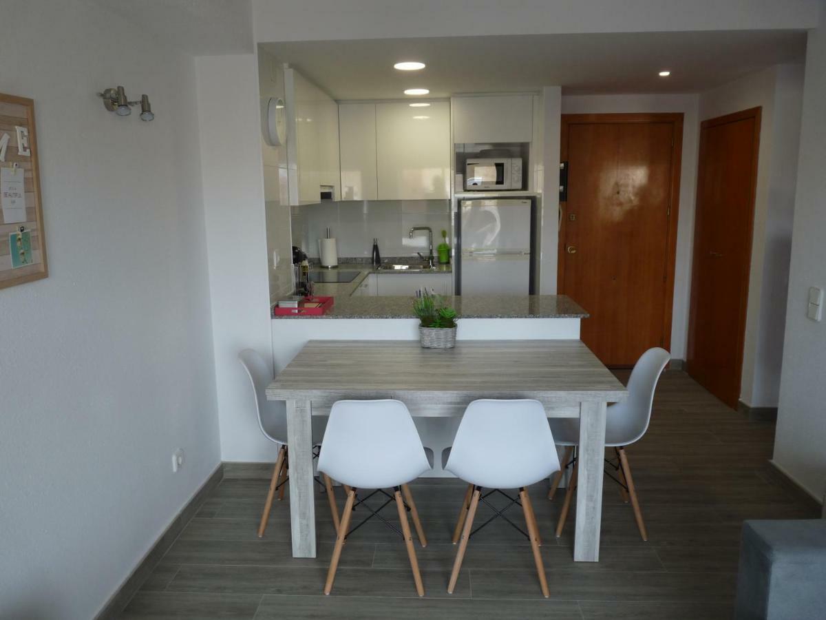 Apartamento Салоу Екстер'єр фото